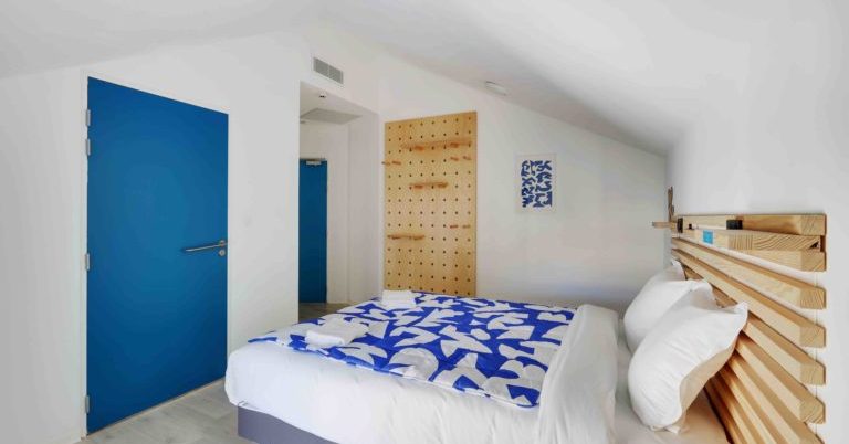 Premium double room Hostel Marseille